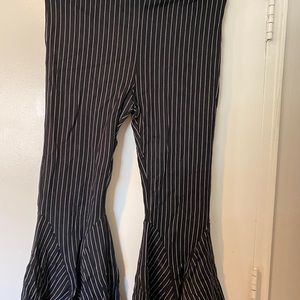 FREE PEOPLE flare pants, never worn size 12